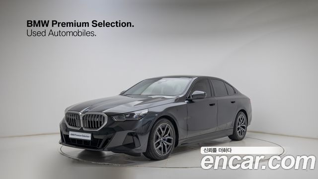 BMW i5 eDrive 40 M Sport — пробег 6 000 км — фото 1 из 5