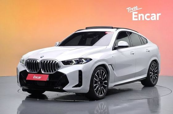 BMW X6 xDrive40i M Sport — пробег 21 896 км — фото 1 из 5