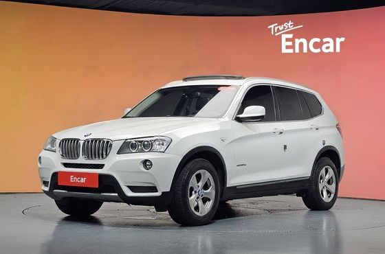 BMW X3 xDrive 30d High — пробег 146 987 км — фото 1 из 5