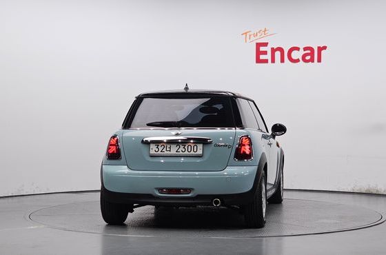Mini Cooper Special Edition Second Generation — пробег 68 997 км — фото 4 из 5