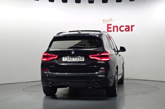 BMW X3 xDrive 20d M Sport — пробег 77 232 км — фото 4 из 5