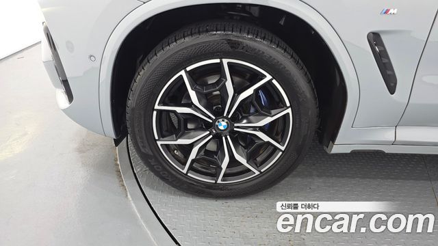 BMW X3 xDrive 20i M Sport — пробег 42 706 км — фото 5 из 5
