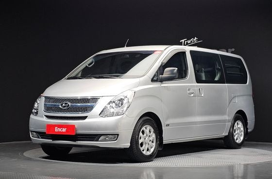 Hyundai Starex 5-Seater VAN CVX Luxury — пробег 41 162 км — фото 1 из 5