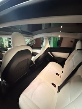 Tesla Model Y Standard Range RWD — пробег 88 900 км — фото 5 из 5