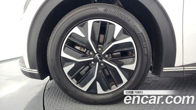 Kia EV6 из Кореи Encar