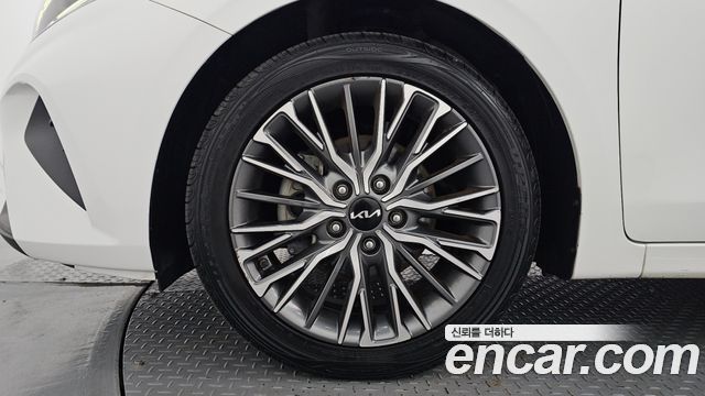 Kia K3 из Кореи Encar