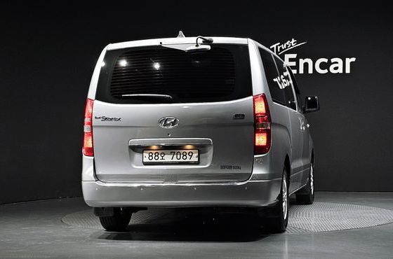 Hyundai Starex Van 5-Seater Modern — пробег 148 434 км — фото 4 из 5