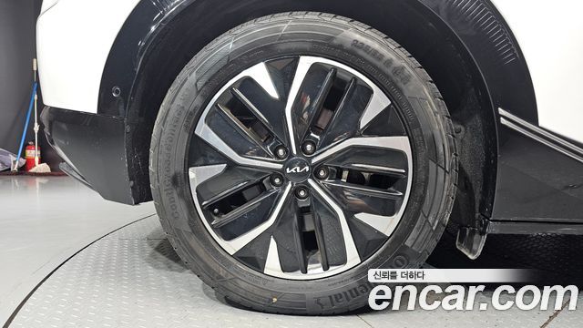 Kia EV6 из Кореи Encar