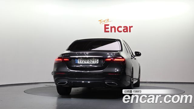 Mercedes-Benz E-Class E350 4MATIC AMG Line — пробег 42 506 км — фото 4 из 5