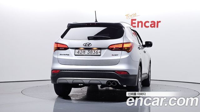 Hyundai Santafe Diesel(e-VGT) 2.0 2WD Premium — пробег 236 196 км — фото 4 из 5