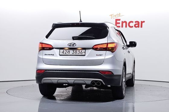 Hyundai Santafe Diesel(e-VGT) 2.0 2WD Premium — пробег 236 196 км — фото 4 из 5