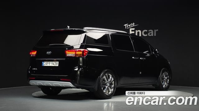 Kia Carnival 9-seater Prestige — пробег 112 785 км — фото 2 из 5