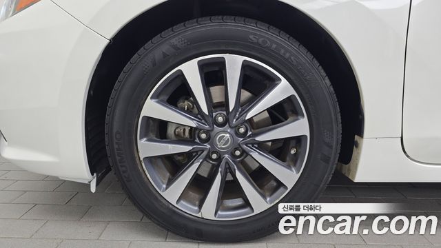 Nissan Altima из Кореи Encar