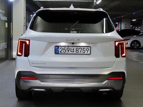 Kia Sorento Gasoline 2.5T 2WD Signature — пробег 9 072 км — фото 5 из 5