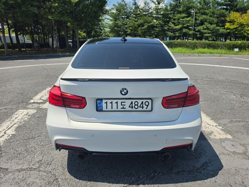 BMW 3-Series 320d M Sport — пробег 110 000 км — фото 4 из 5