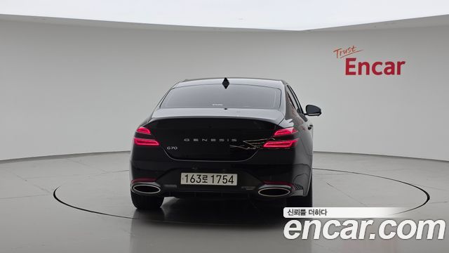 Genesis G70 Gasoline 2.0T 4WD — пробег 80 657 км — фото 4 из 5