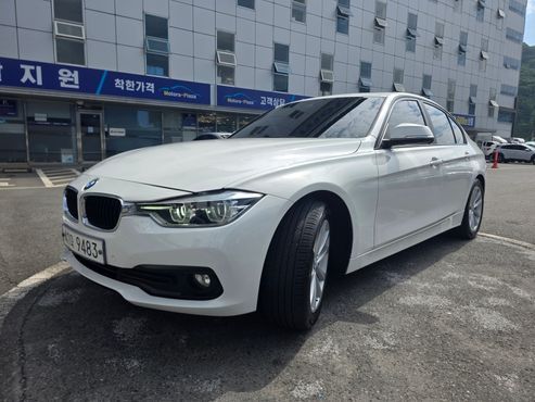 BMW 3-Series 320d — пробег 175 800 км — фото 3 из 5