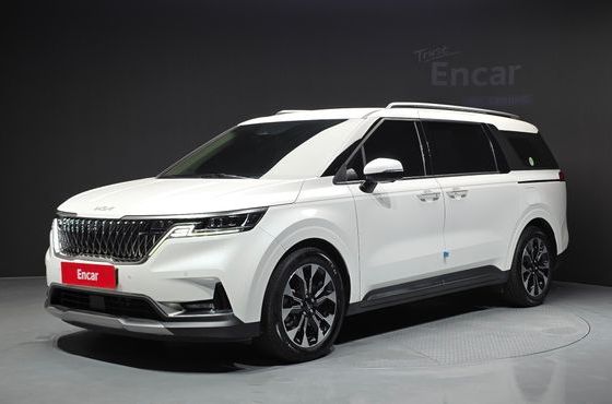 Kia Carnival Diesel 9-Seater Signature — пробег 96 733 км — фото 1 из 5