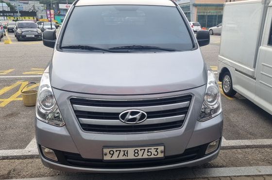 Hyundai Starex 3-Seater VAN Smart — пробег 196 500 км — фото 3 из 5