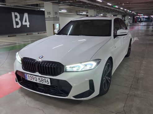 BMW 3-Series 320i M Sport — пробег 18 400 км — фото 1 из 5