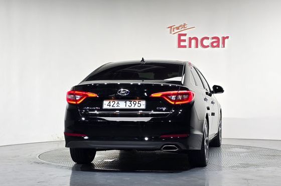 Hyundai Sonata 2.0 Premium — пробег 139 340 км — фото 4 из 5