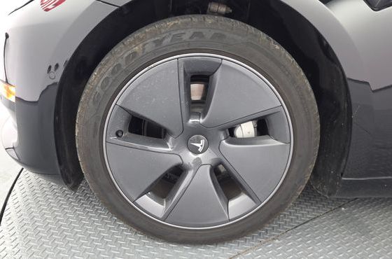 Tesla Model 3 Long Range AWD — пробег 91 518 км — фото 5 из 5