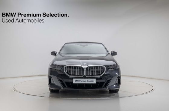 BMW 5-Series 523d M Sport — пробег 7 090 км — фото 3 из 5