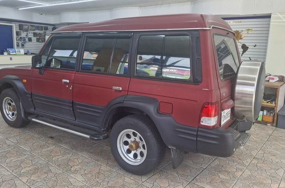 Hyundai Galloper 9-Seater V6 LPG — пробег 215 480 км — фото 2 из 5