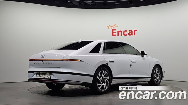 Hyundai Grandeur из Кореи Encar