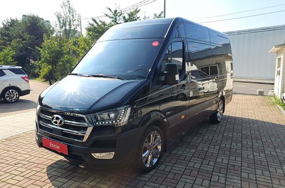 Hyundai Solati 15-seater Luxury — пробег 8 700 км — фото 1 из 5