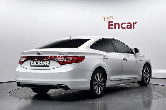Hyundai Grandeur Premium — пробег 100 637 км — фото 2 из 5