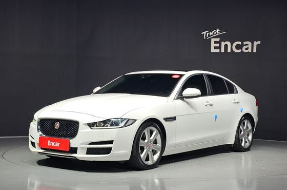 Jaguar XE 20d Portfolio — пробег 69 317 км — фото 1 из 5