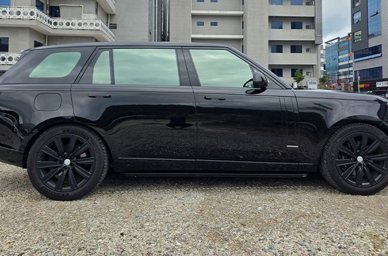 Land Rover Range Rover P530 Autobiography Long Wheel Base — пробег 63 946 км — фото 3 из 5