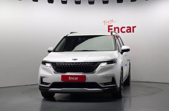 Kia Carnival Diesel 9-Seater Prestige — пробег 87 170 км — фото 3 из 5