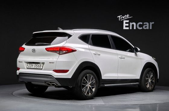 Hyundai Tucson Diesel 2.0 2WD Premium — пробег 119 232 км — фото 2 из 5