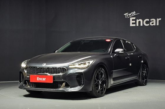 Kia Stinger 2.0 Turbo AWD Platinum — пробег 73 752 км — фото 1 из 5