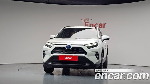 Toyota RAV4 2.5 2WD Hybrid — пробег 39 656 км — фото 3 из 5