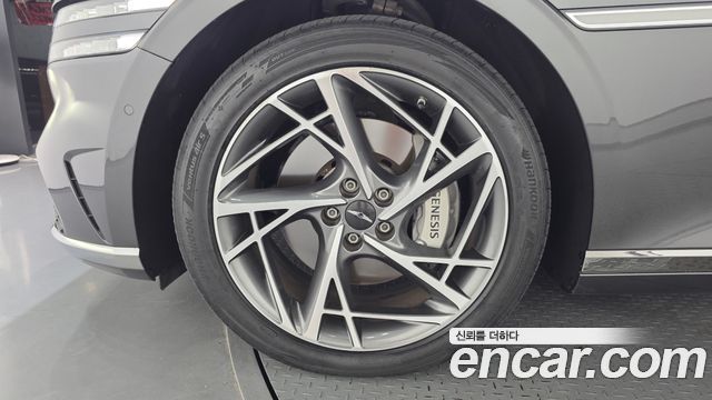 Genesis G90 из Кореи Encar