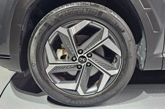 Hyundai Tucson Gasoline 1.6 Turbo 2WD Inspiration — пробег 21 250 км — фото 5 из 5