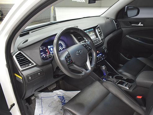 Hyundai Tucson Diesel 1.7 2WD Modern — пробег 112 800 км — фото 4 из 5