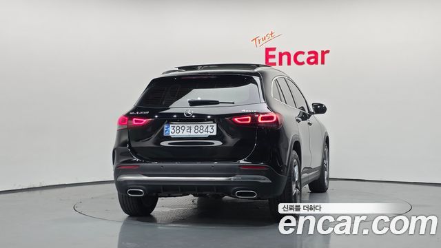 Mercedes-Benz GLA-Class из Кореи Encar