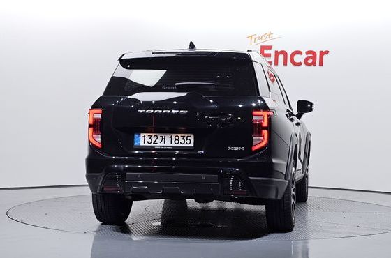 Ssangyong Torres Gasoline 1.5 2WD Black Edge — пробег 7 206 км — фото 4 из 5