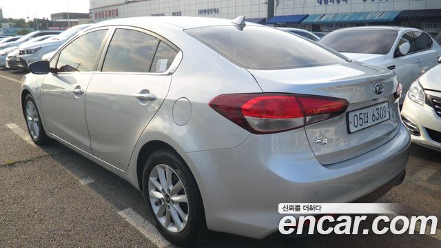 Kia K3 из Кореи Encar