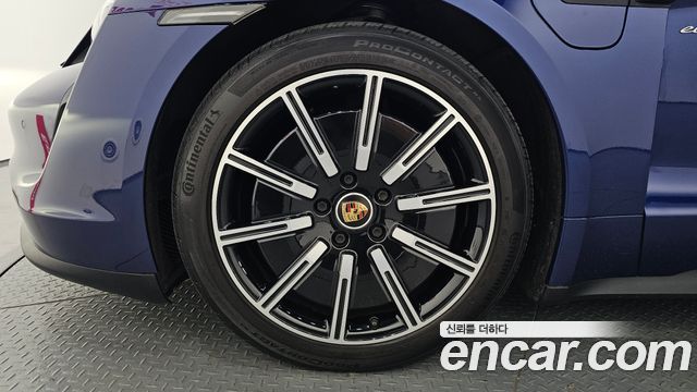 Porsche Taycan из Кореи Encar
