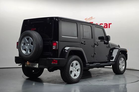 Jeep Wrangler 2.8 Diesel Sahara 4Door — пробег 216 038 км — фото 2 из 5