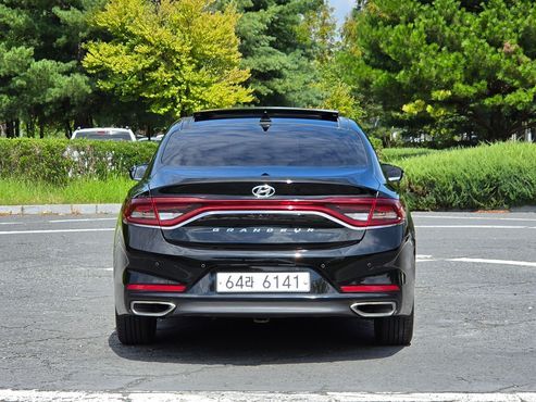 Hyundai Grandeur 2.4 Premium — пробег 180 923 км — фото 2 из 5