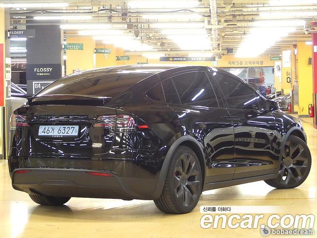 Tesla Model X Plaid — пробег 2 200 км — фото 4 из 5