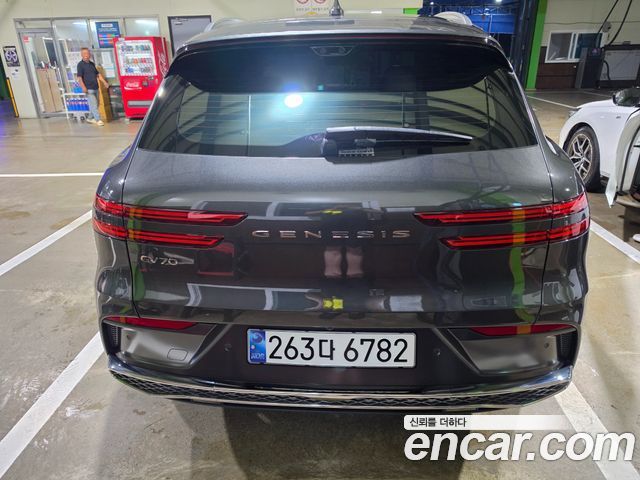 Genesis GV70 2.5T Gasoline 2WD — пробег 7 000 км — фото 4 из 5