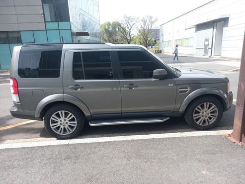 Land Rover Discovery 5.0 V8 HSE — пробег 200 000 км — фото 3 из 5