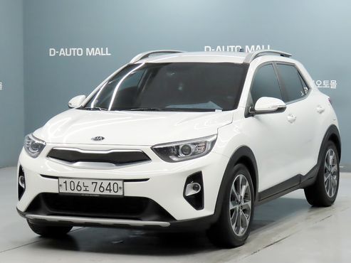 Kia Stonic 1.4 Trendy — пробег 38 700 км — фото 1 из 5